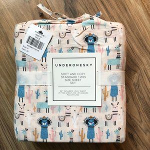 Llamas and cacti twin sheet set